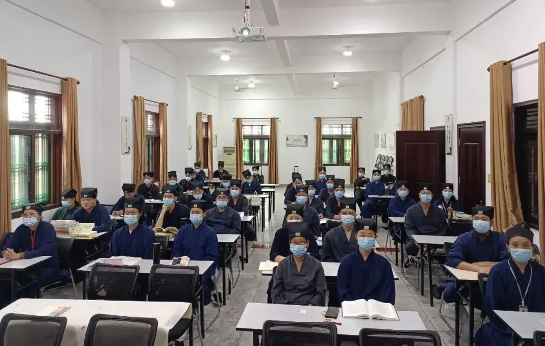 海峡道教学院壬寅年第一期玄门讲经圆满举行