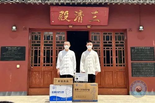 上海市民族宗教局副局长王凡一行到金山区、奉贤区道教活动场所检查疫情防控工作
