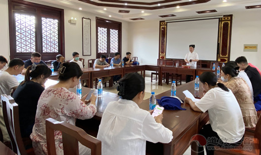 苏州城隍庙举办夏至日皈依弟子参拜学经系列活动