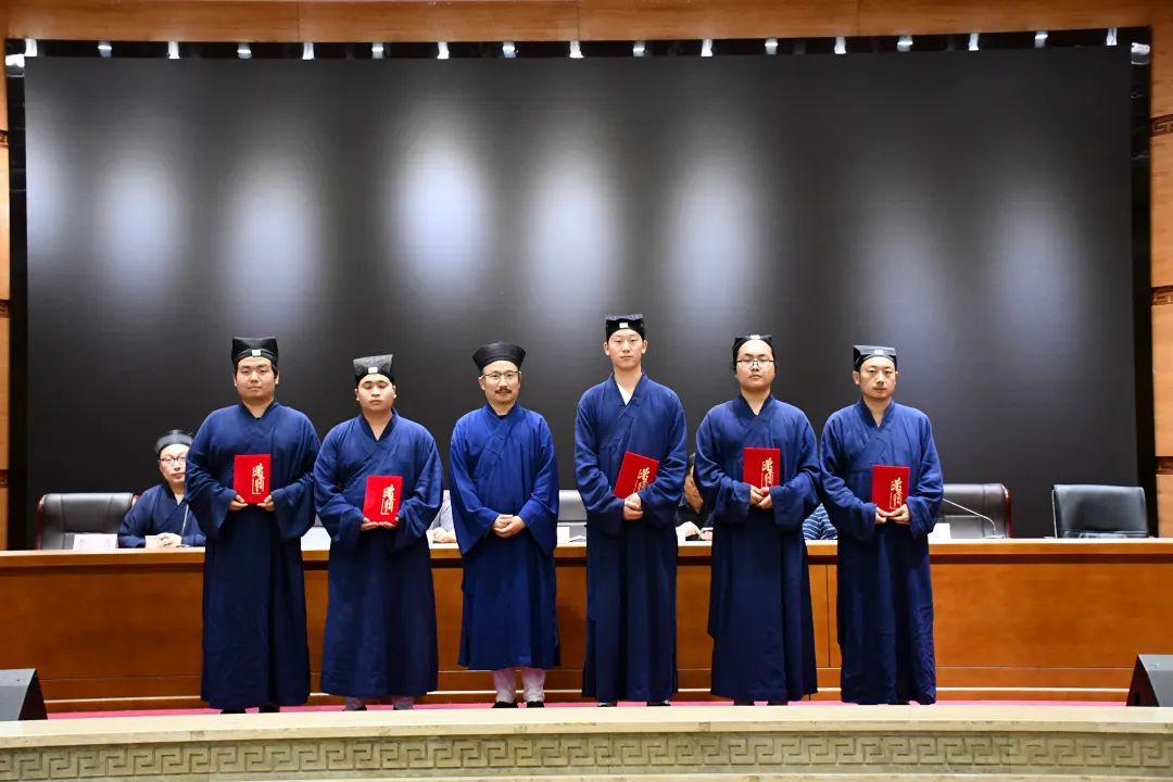 武当山道教学院举行2022年春季学期期末总结大会