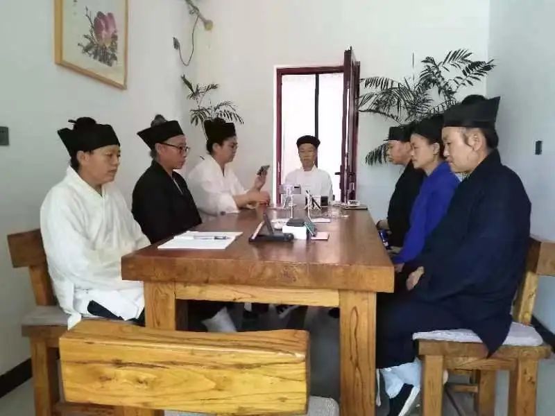 北京市通州区佑民观召开北京市第十三次党代会精神学习会暨“崇俭戒奢”主题座谈会