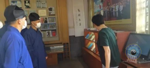 江阴市道教协会开展反邪教宣传教育和安全生产月学习活动