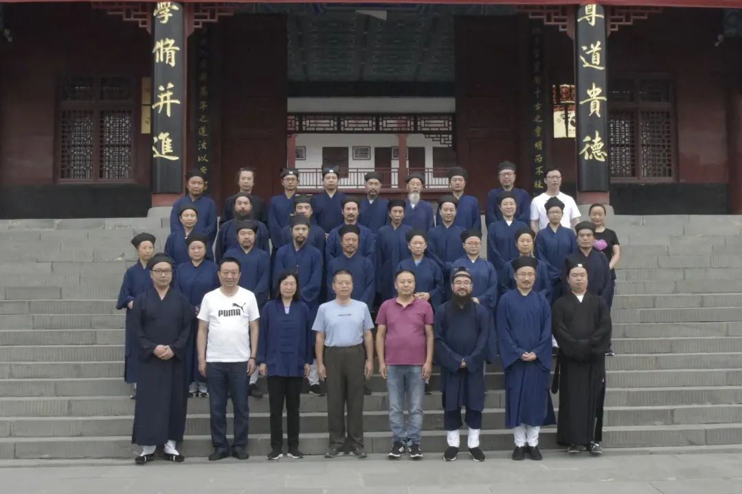 武当山道教协会宫观中青年教职人员培训班在武当山道教学院举办