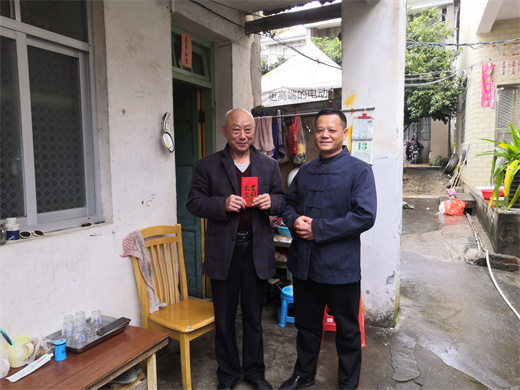 安远县道教协会一行看望慰问道教老前辈