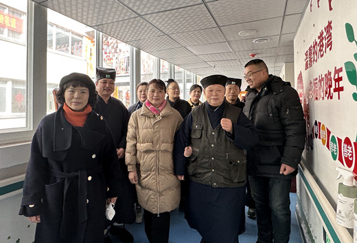 新乡市道教协会举办“迎新春送温暖”春节慰问活动