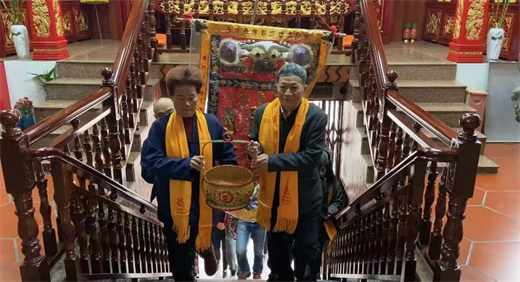 厦门朝宗宫举办迎接“延平郡王会香旗”典礼