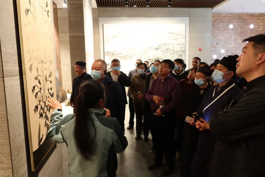 山东省济南市委统战部（市民族宗教局）举办全市宗教界“浸润之旅—走进孔子”同心大讲堂