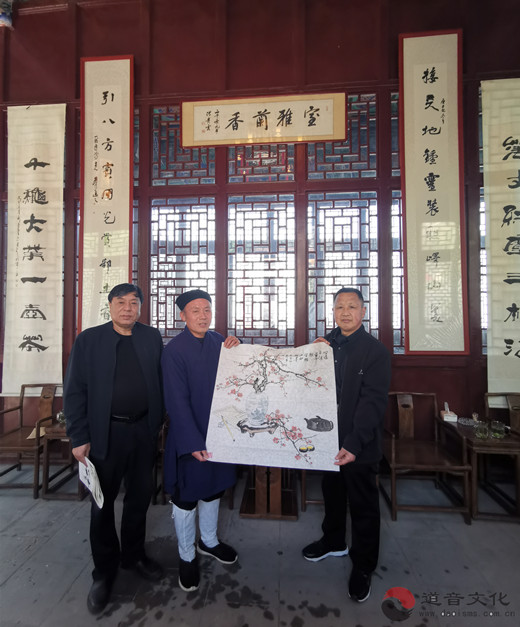 济宁市道教协会举办送书画进宗教场所活动