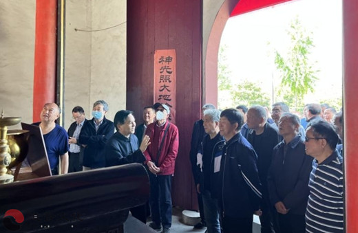 镇江市政协理论研究会一行调研润州道院