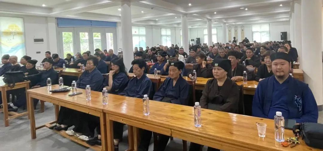 平阳县道教协会召开主题学习会