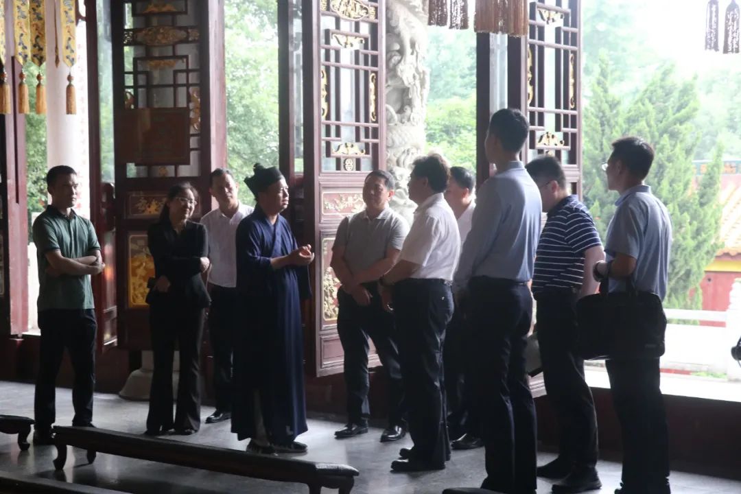 湖南省委常委、统战部部长隋忠诚调研考察邵阳市玉清宫