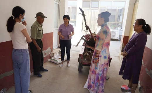 北京中静玄和文化有限公司开展“情暖端午·敬老有我”公益活动
