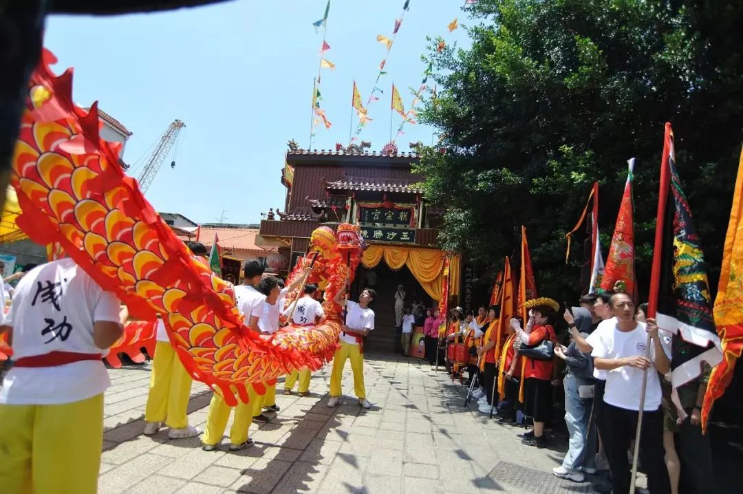 广东非遗项目英歌舞一行赴厦门朝宗宫交流-道音文化