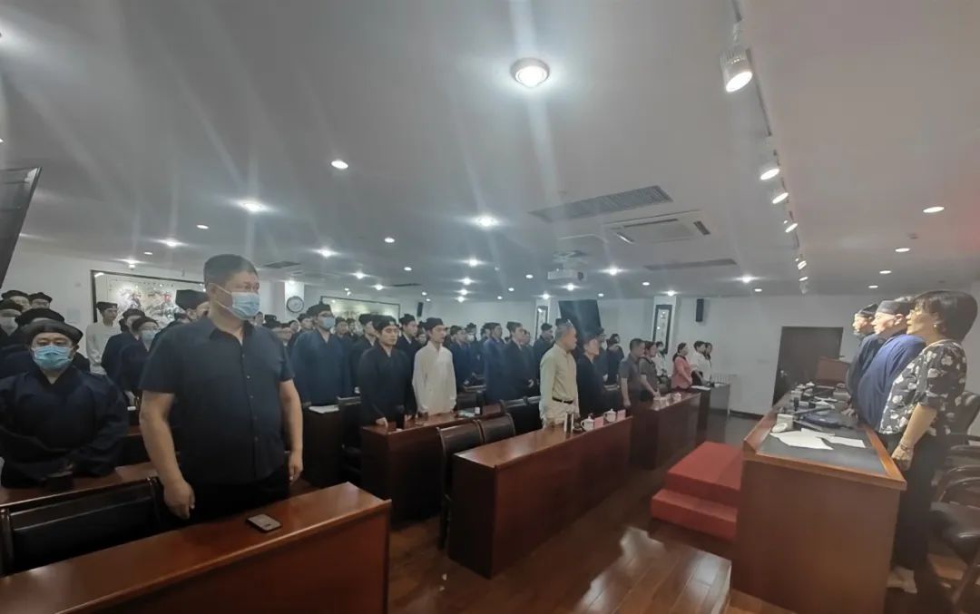 中国道教学院举行2020级研究生毕业典礼暨硕士学位授予仪式