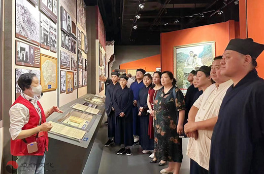 聊城市道教协会赴湖南开展爱国主义教育活动