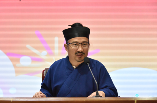 武当山道教学院举行2023年春季学期期末总结大会