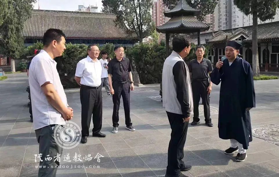 陕西省人大民宗侨外委文引学主任一行到省道教协会调研指导工作
