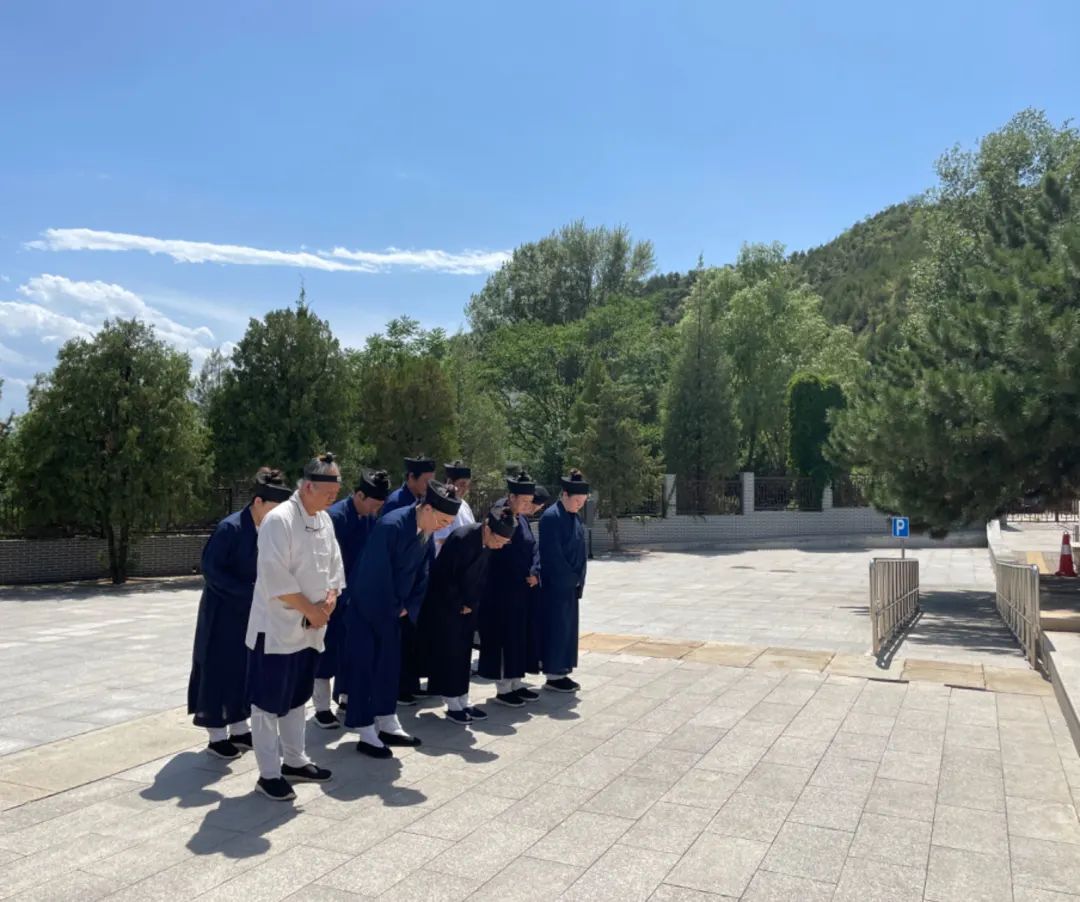 北京吕祖宫开展“凝心聚力跟党走，团结奋进新征程”教育实践活动