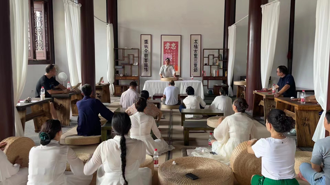 绍兴市道协举办养生讲经抄经健舞综合性文化活动