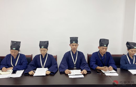 随县道教协会召开学习《宗教活动场所管理办法》暨一届六次理事会议